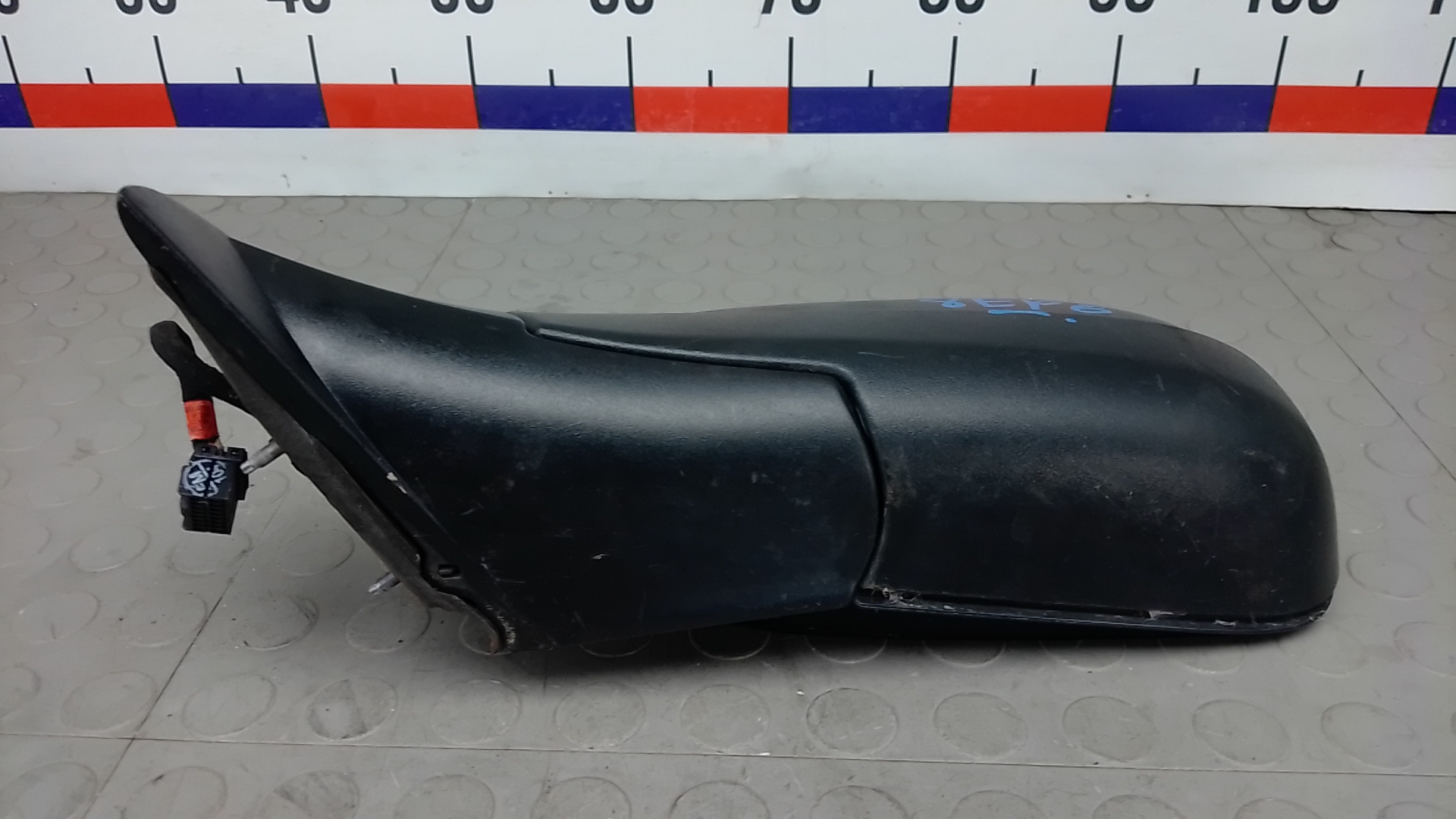 Зеркало левое электрическое