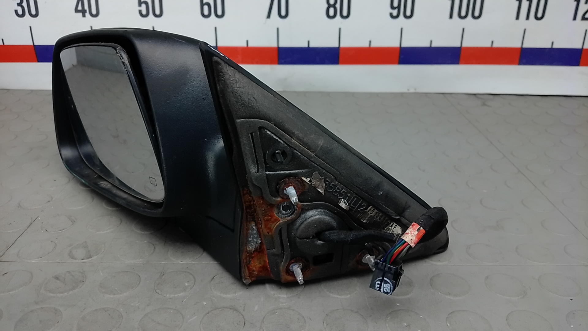 Зеркало левое электрическое