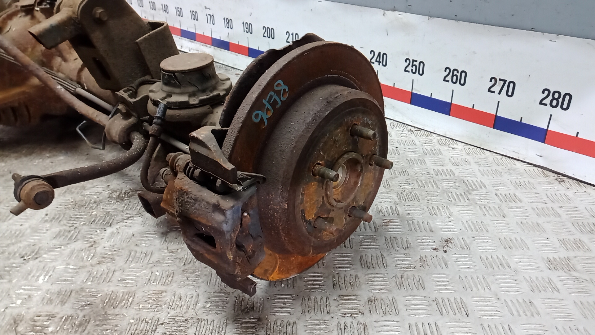 Мост задний