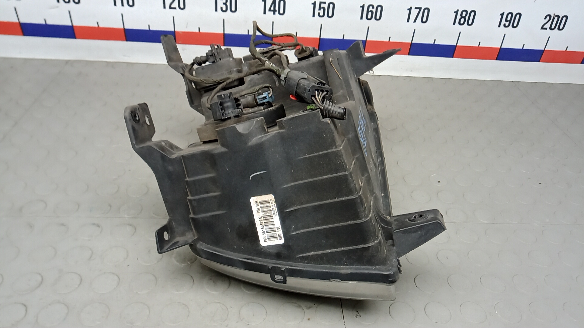 Фара правая