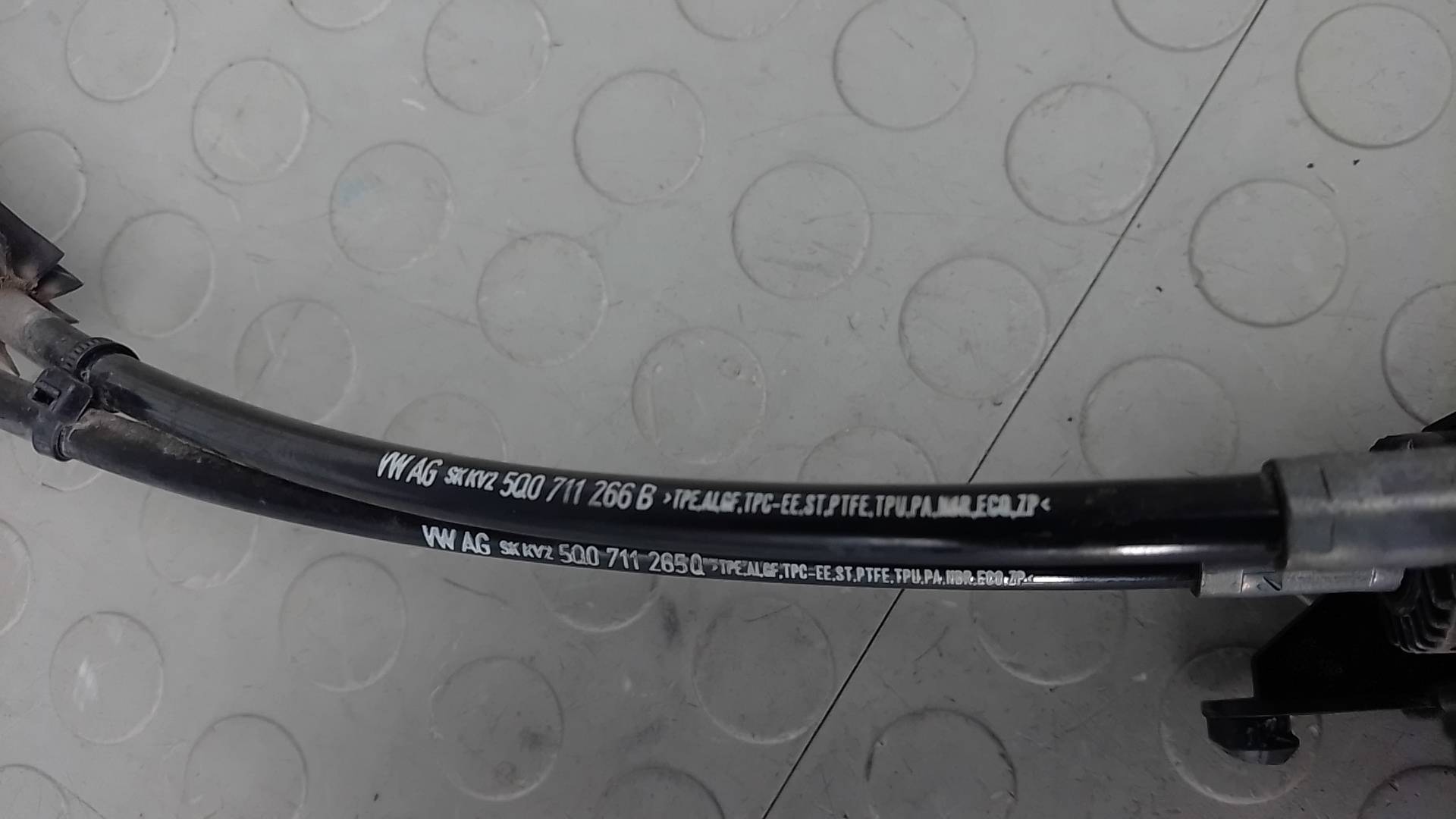 Кулиса МКПП / АКПП