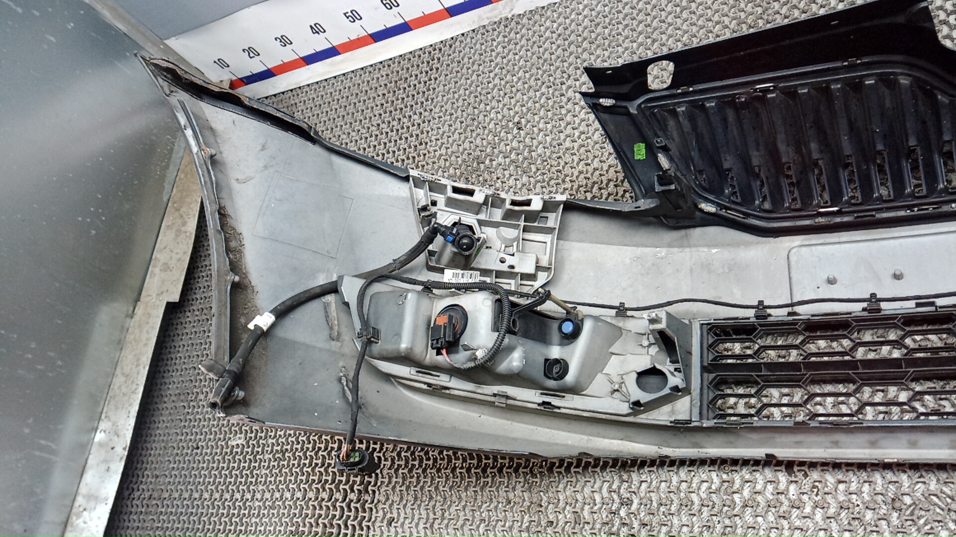 Бампер передний