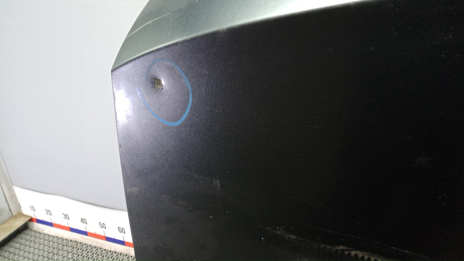 Дверь багажника