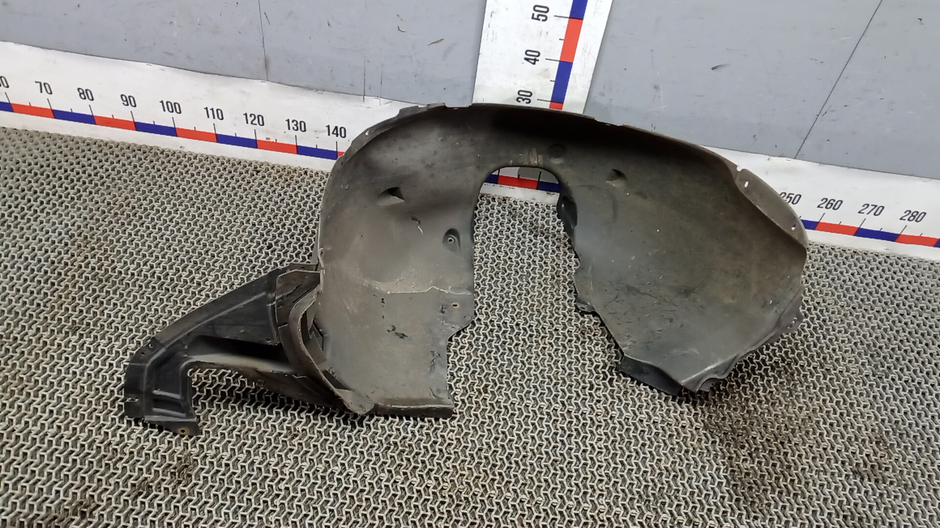 Локер передний левый