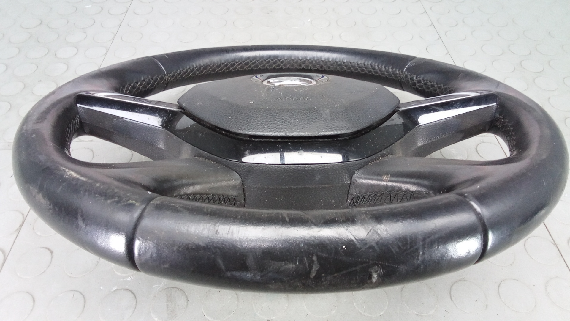 Рулевое колесо (руль)