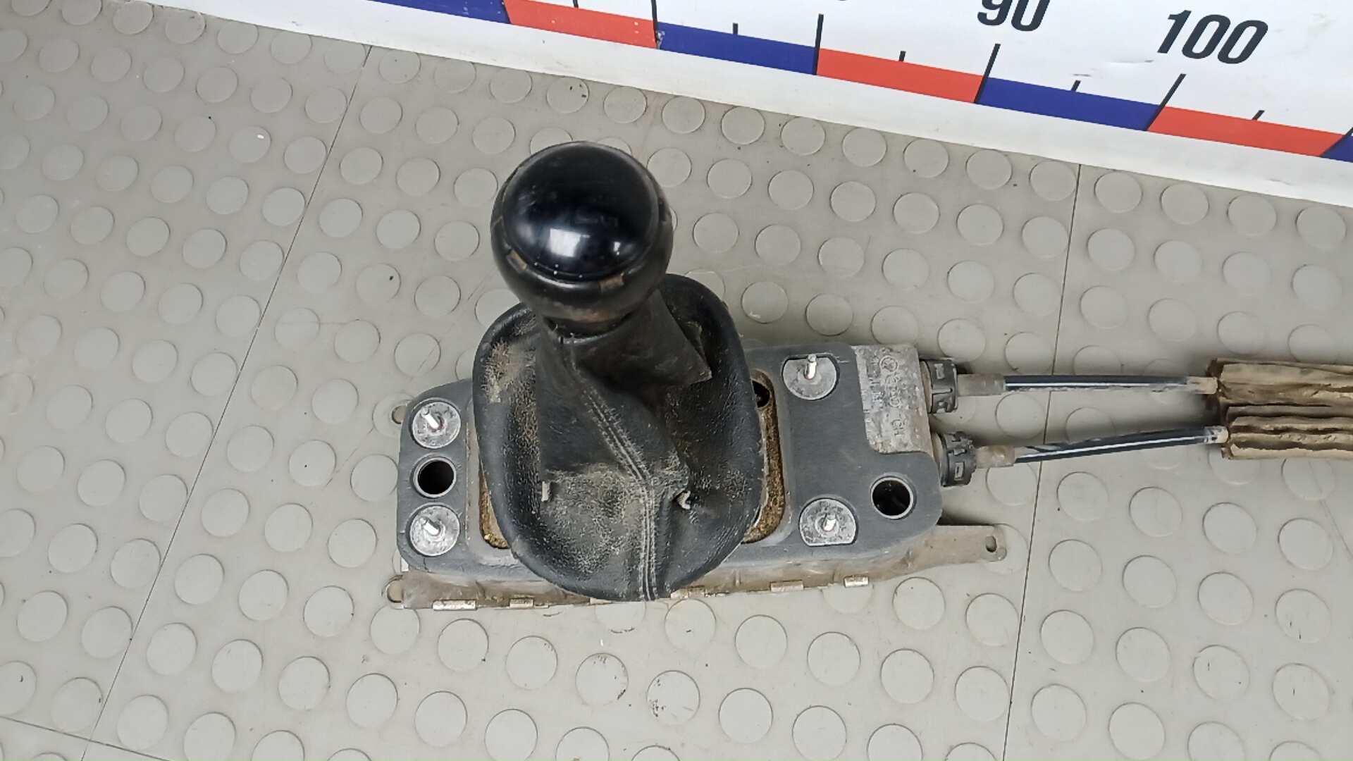 Кулиса МКПП / АКПП