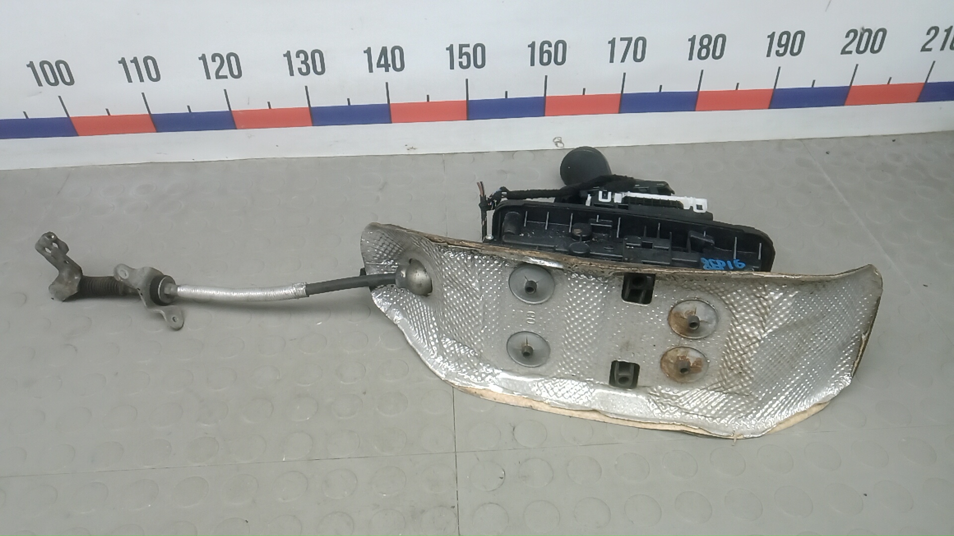 Кулиса МКПП / АКПП