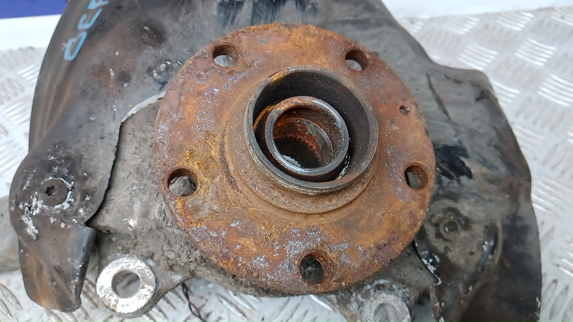 Ступица передняя