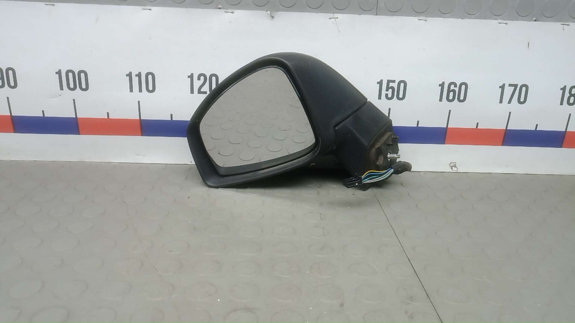 Зеркало левое электрическое