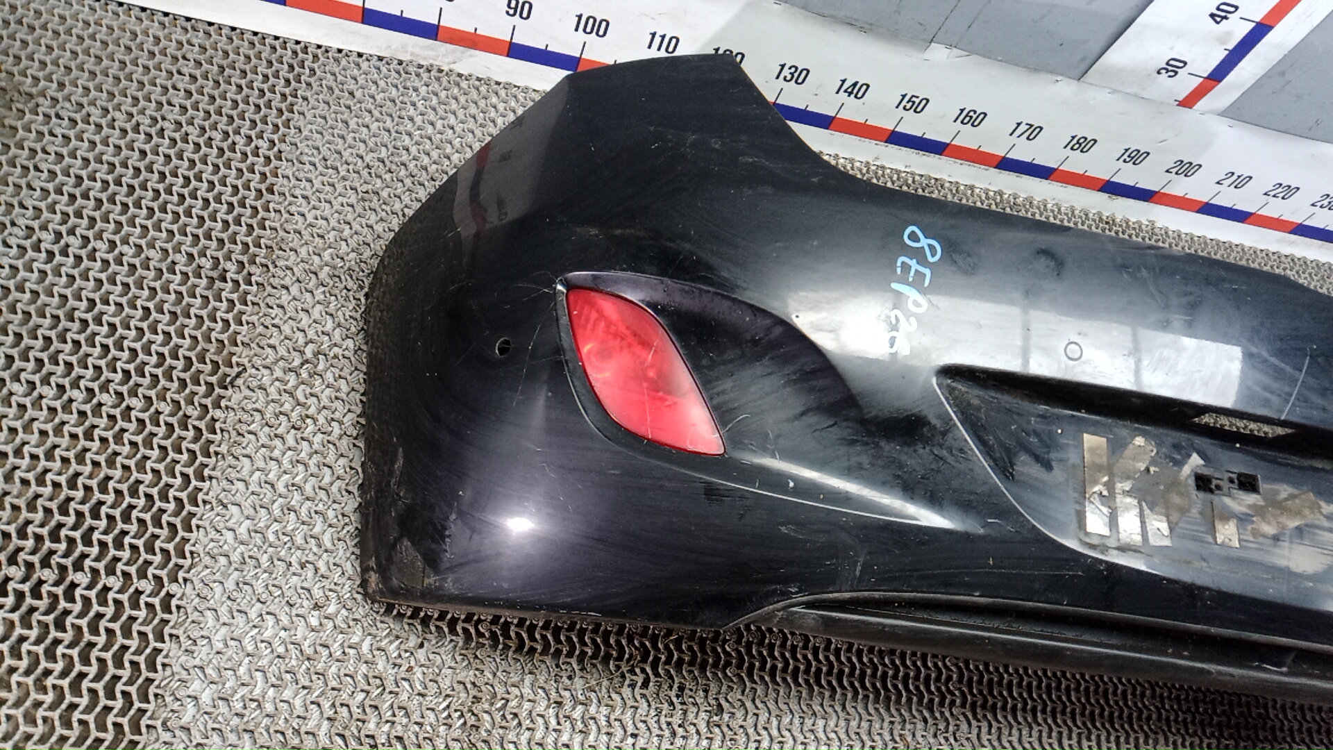 Бампер задний