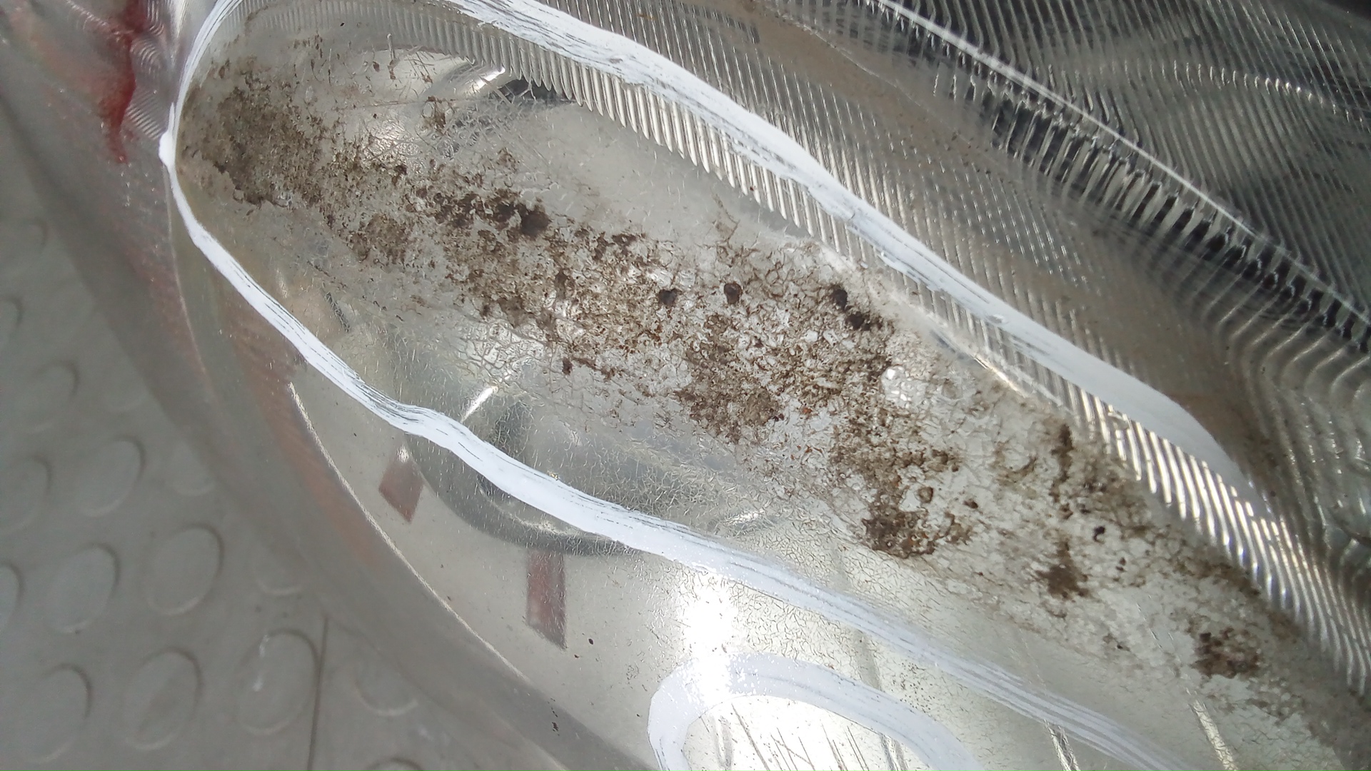 Фара правая