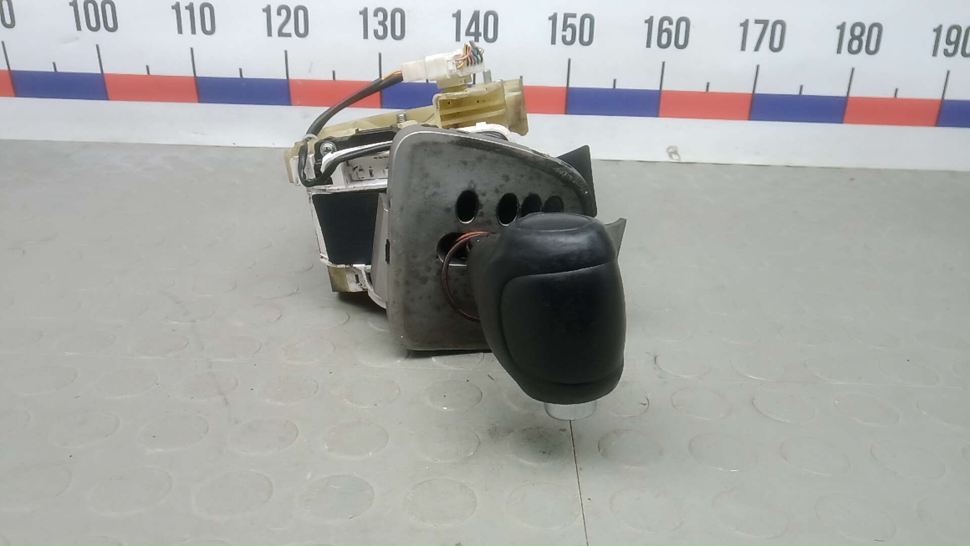 Кулиса МКПП / АКПП