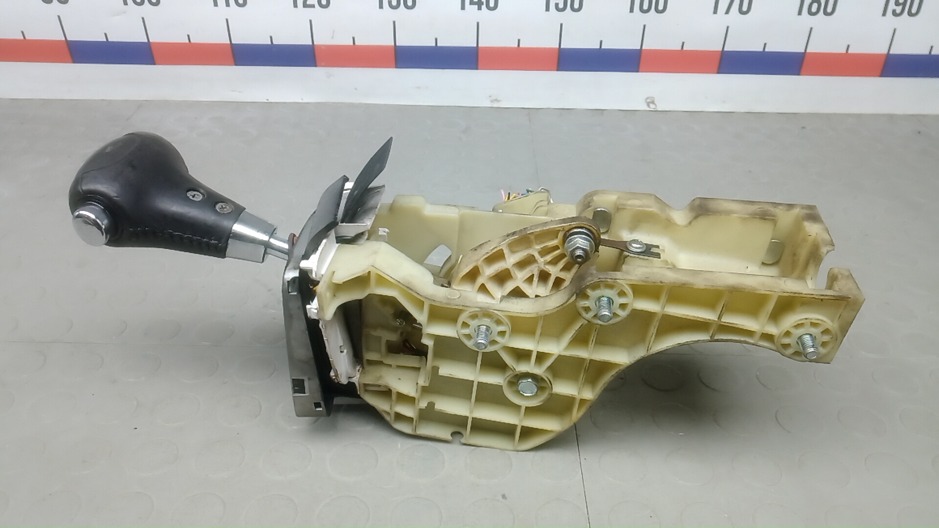 Кулиса МКПП / АКПП