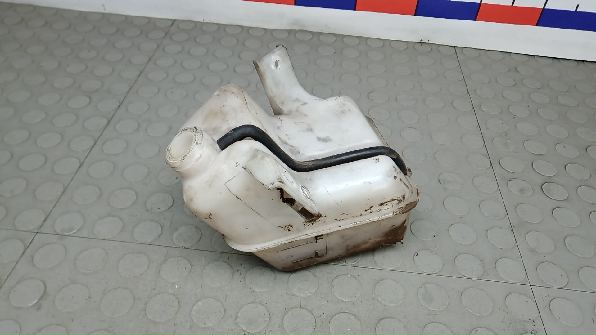 Бачок расширительный