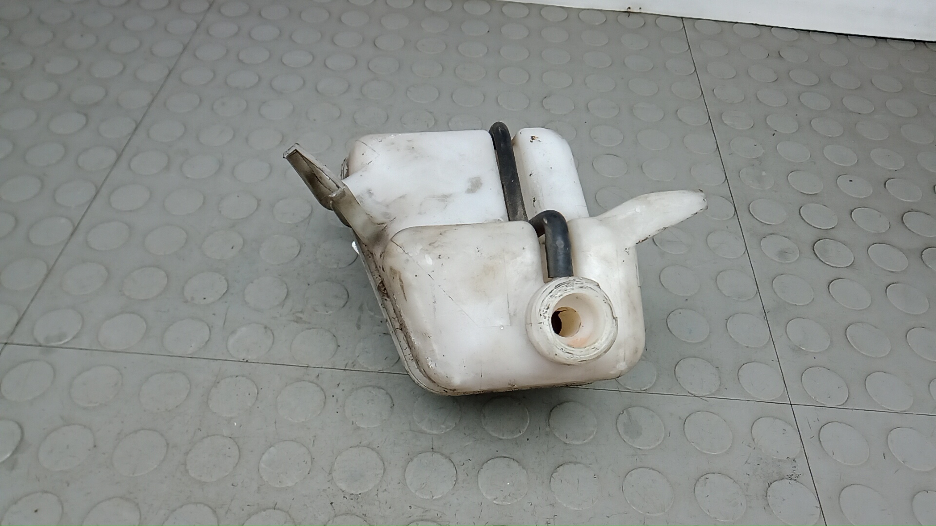 Бачок расширительный