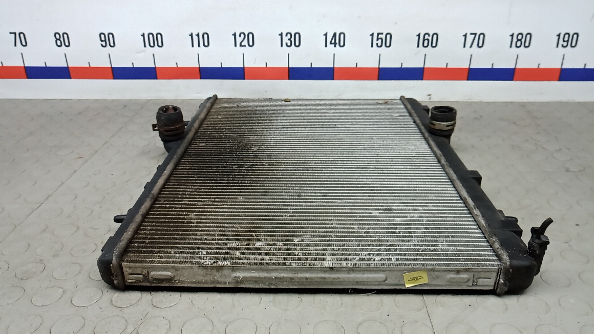 Радиатор охлаждения двигателя основной