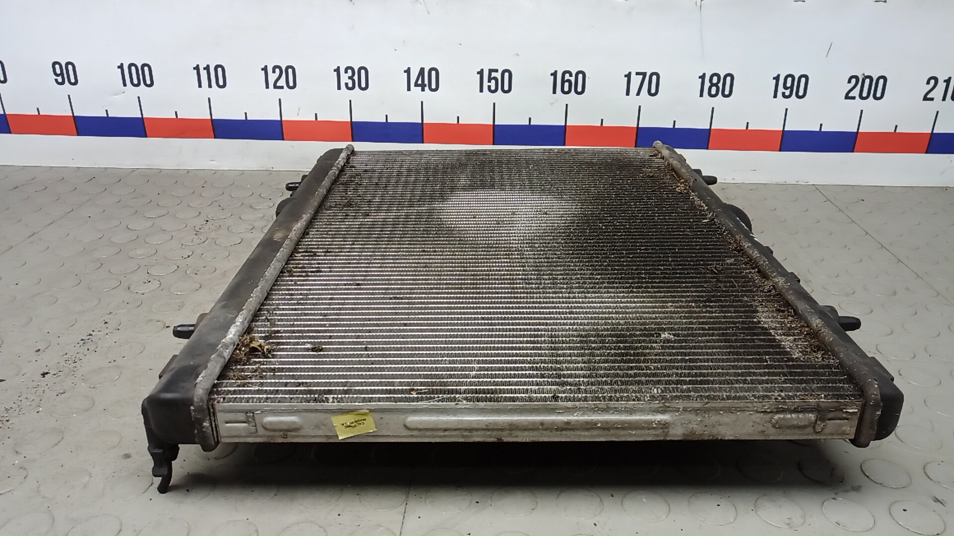 Радиатор охлаждения двигателя основной