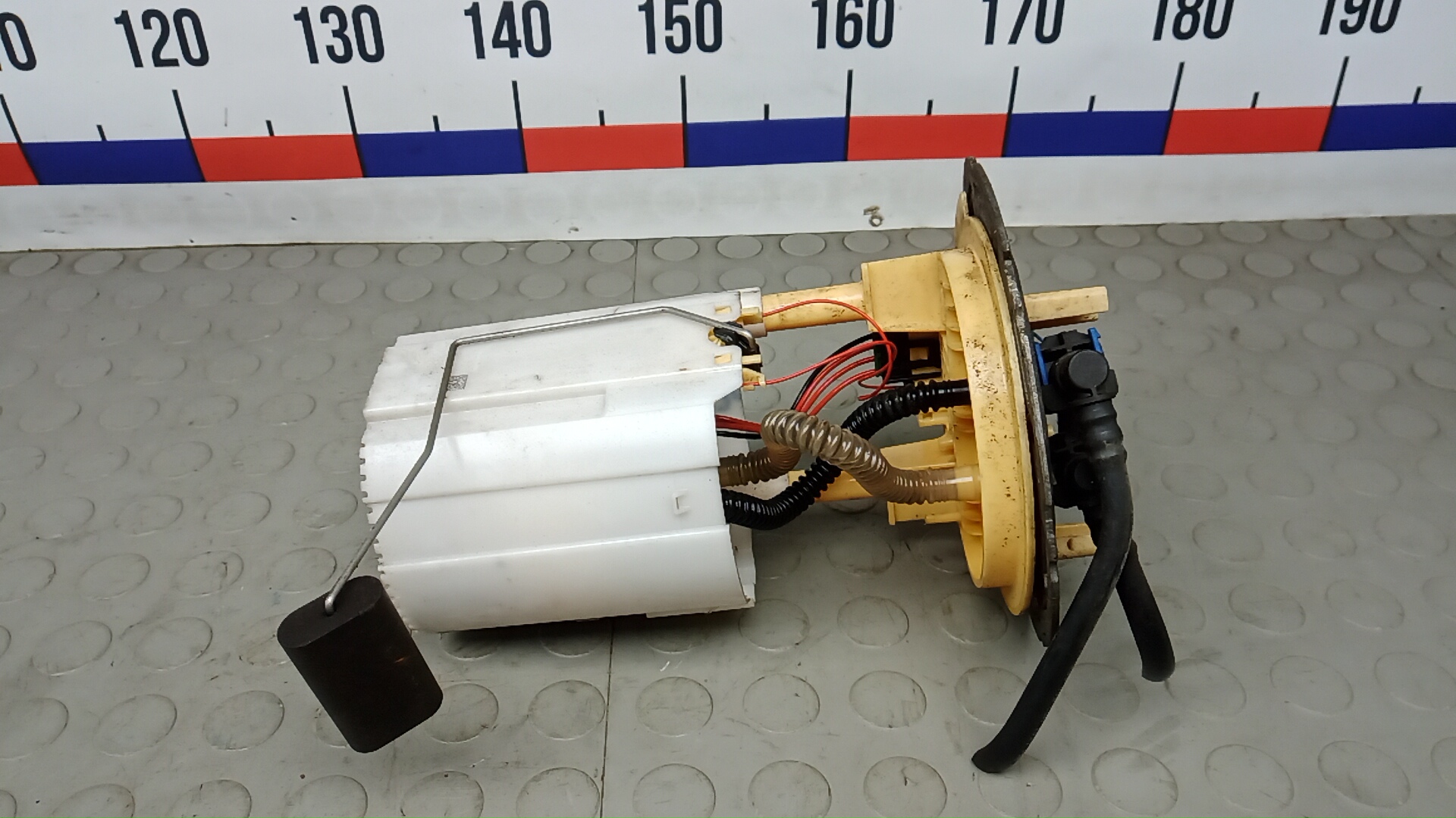 Насос топливный электрический