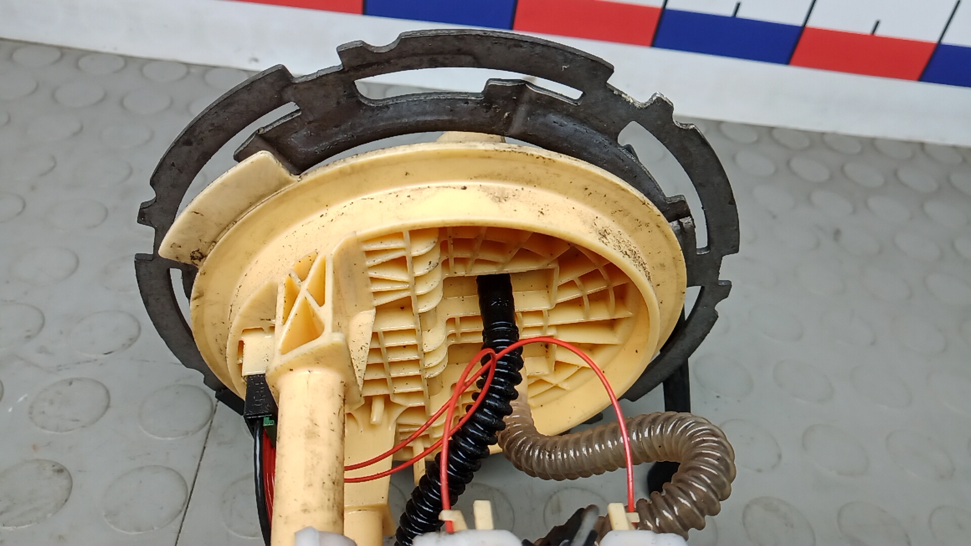 Насос топливный электрический