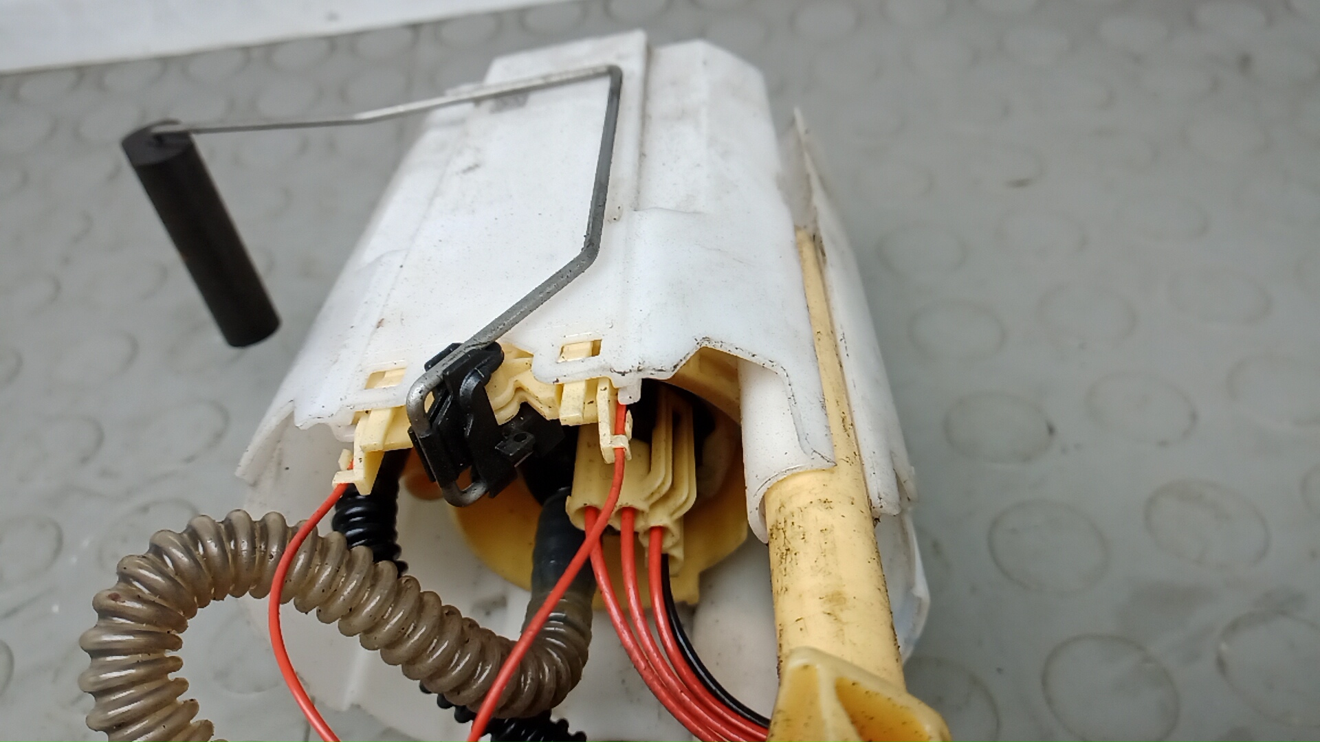 Насос топливный электрический