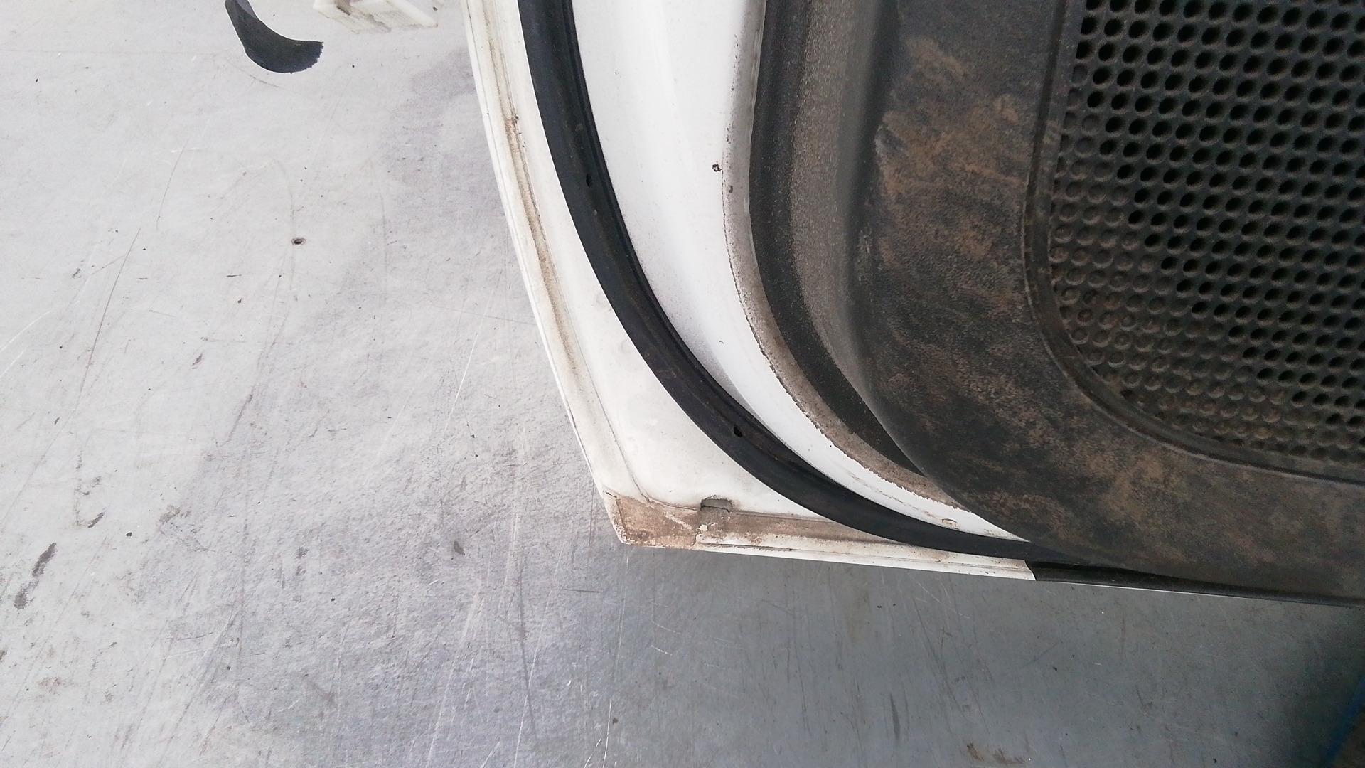 Дверь передняя правая