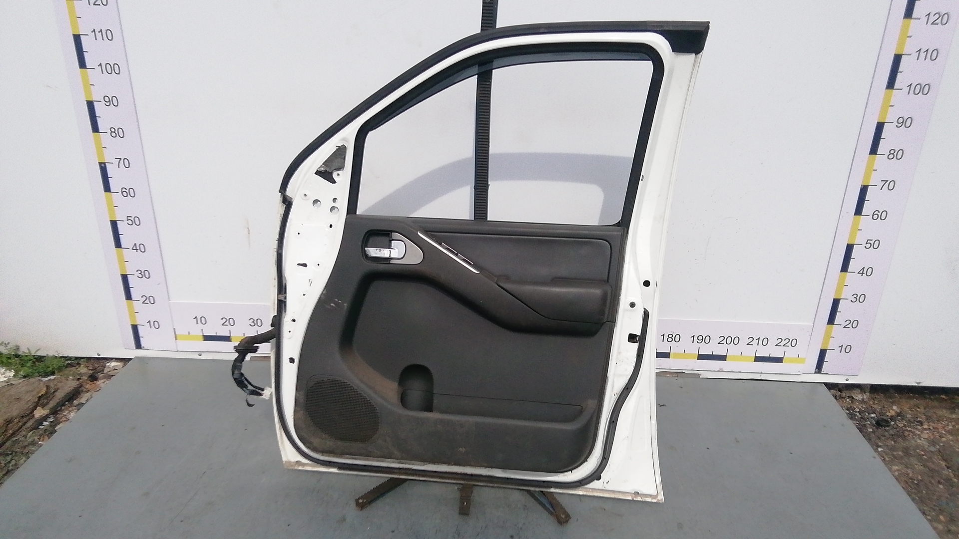 Дверь передняя правая