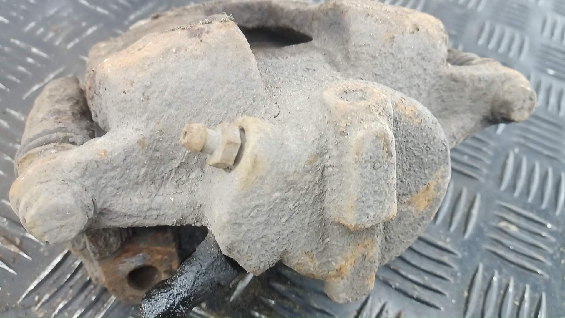 Суппорт задний правый