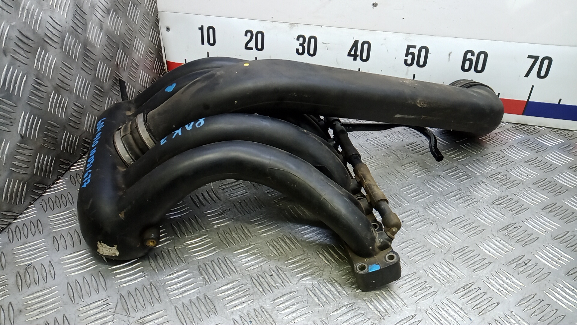 Коллектор впускной