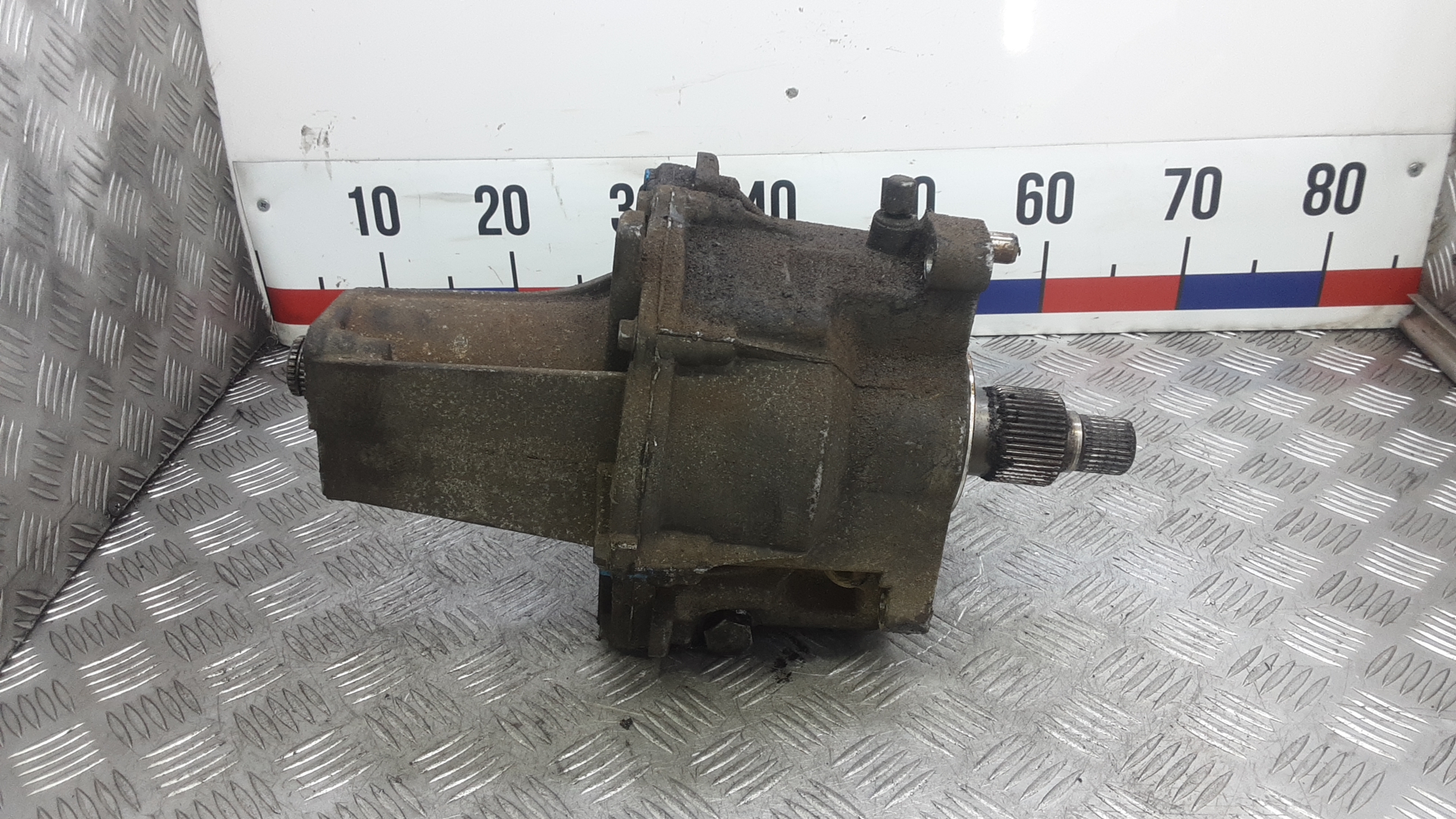 Коробка раздаточная