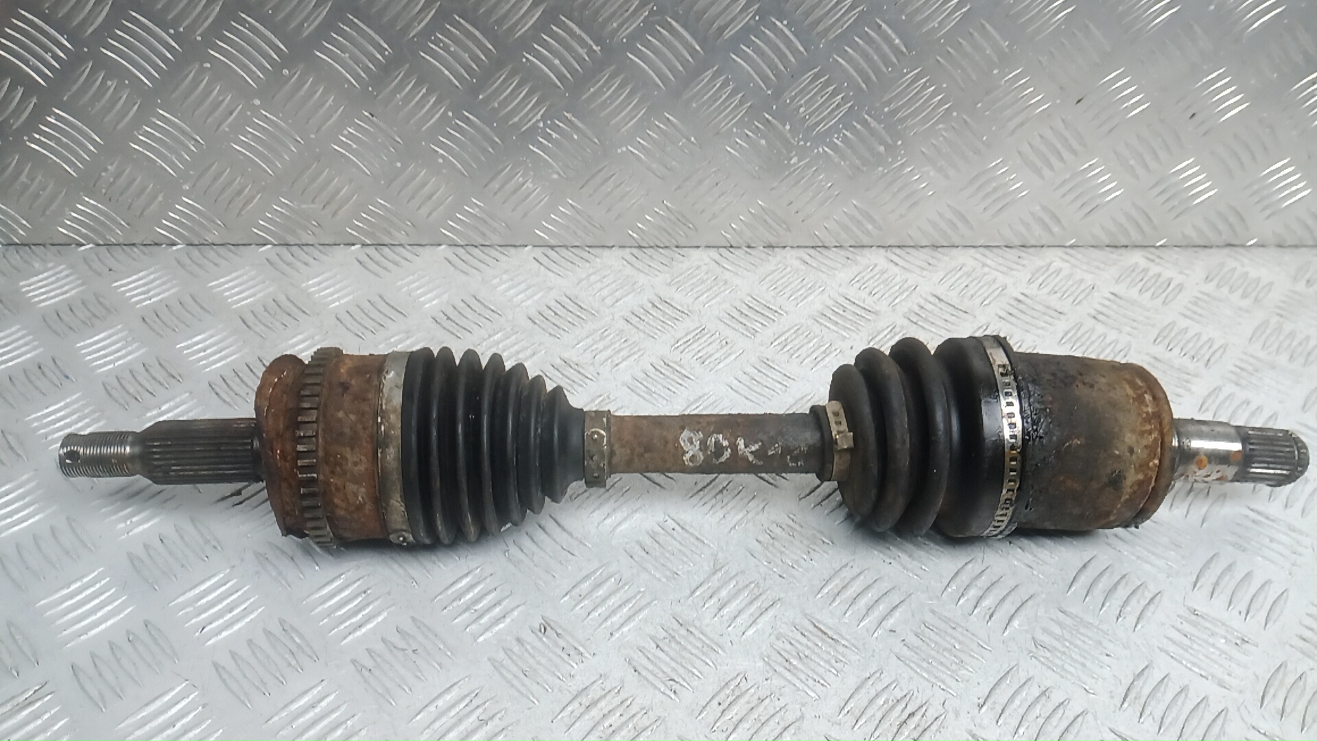 Полуось передняя левая