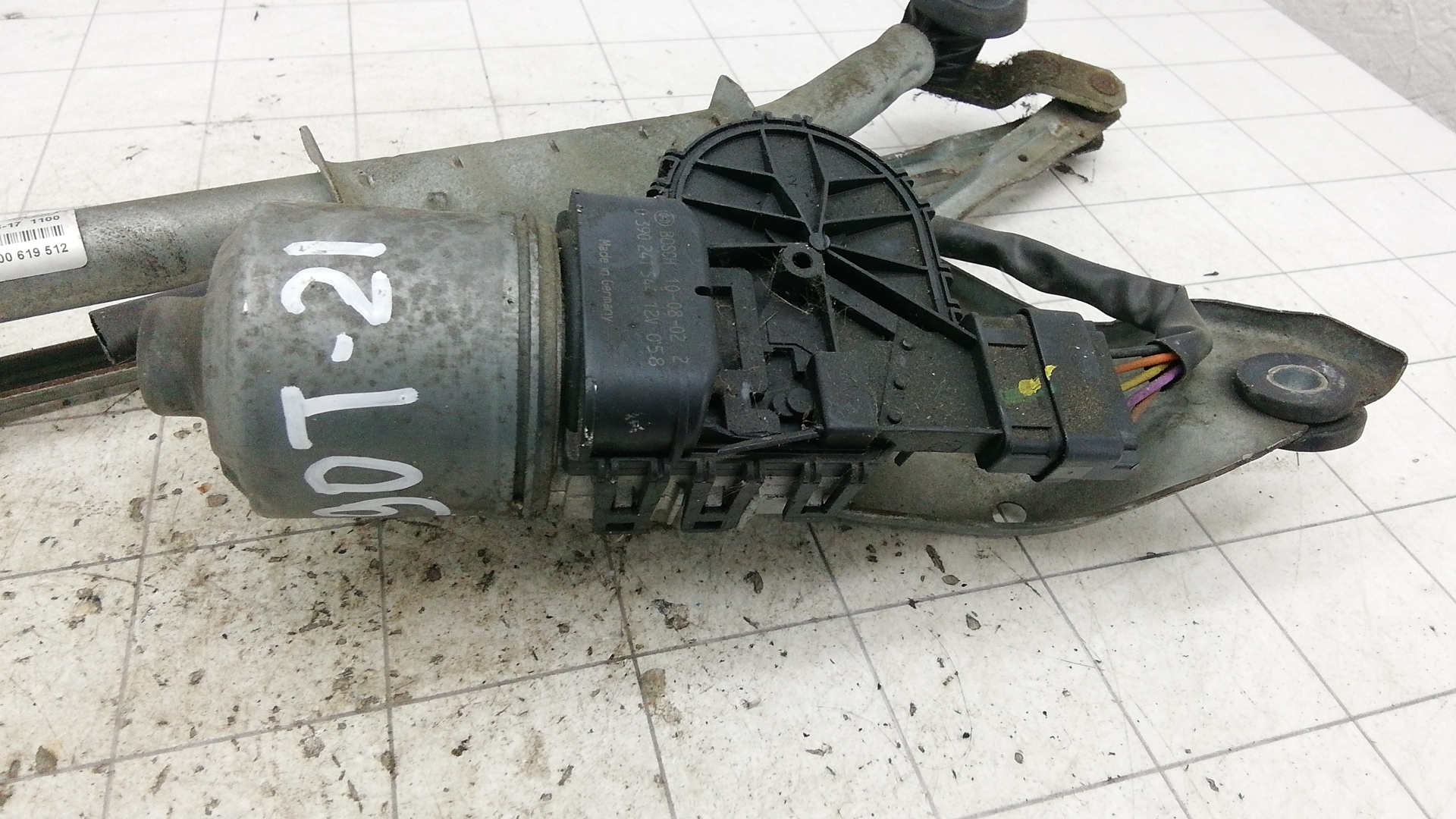 Трапеция стеклоочистителей