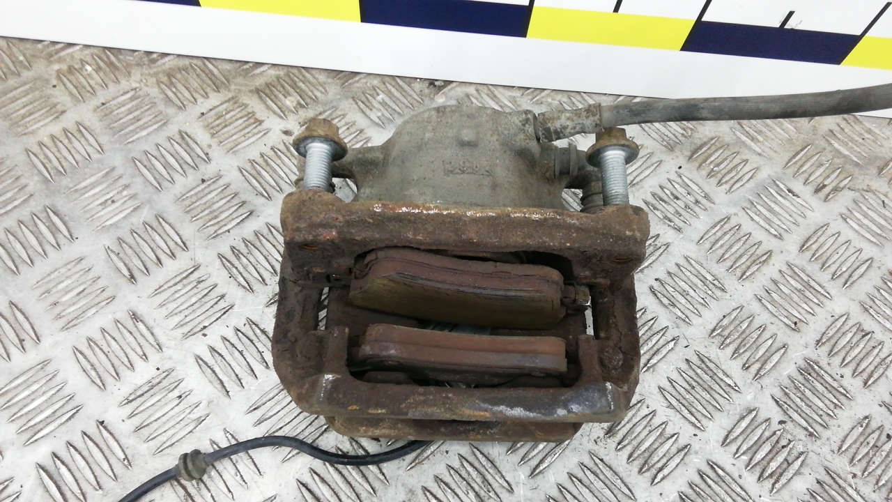 Суппорт передний правый