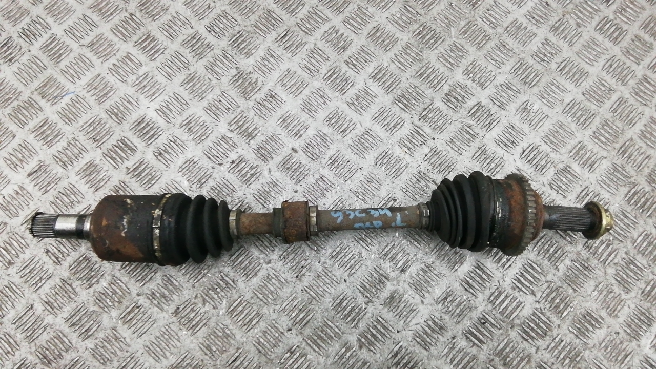 Полуось передняя левая