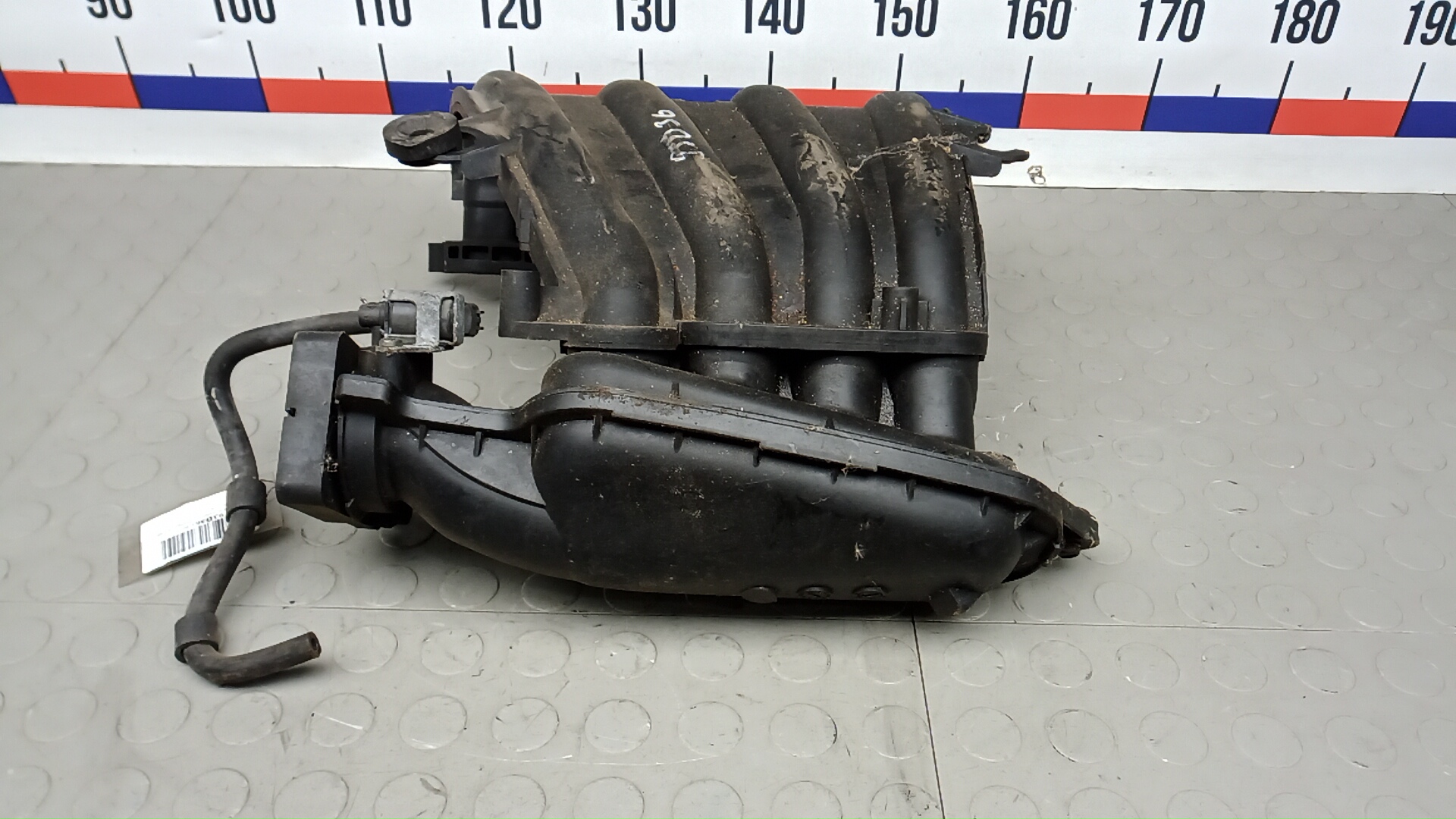 Коллектор впускной