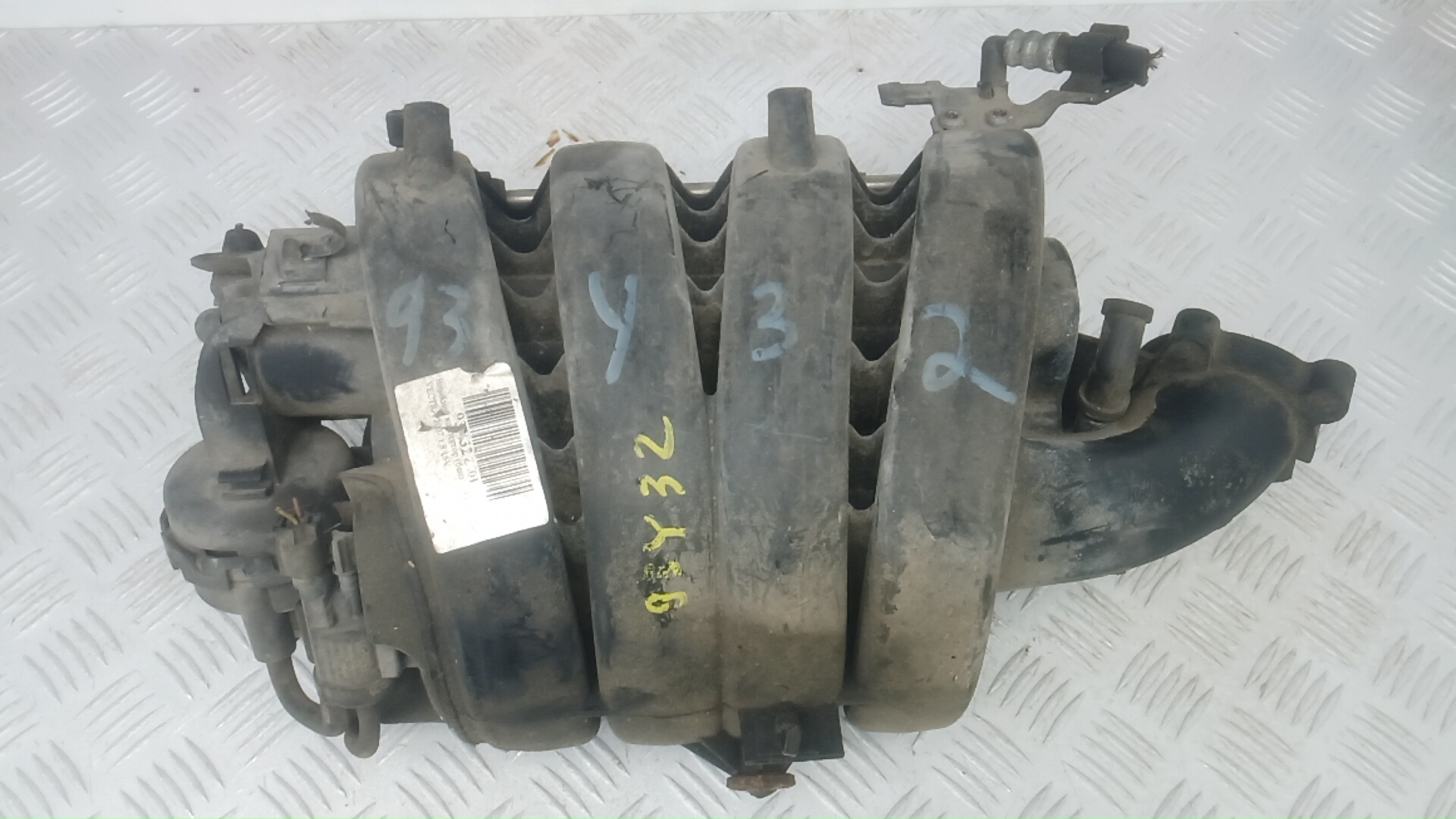 Коллектор впускной