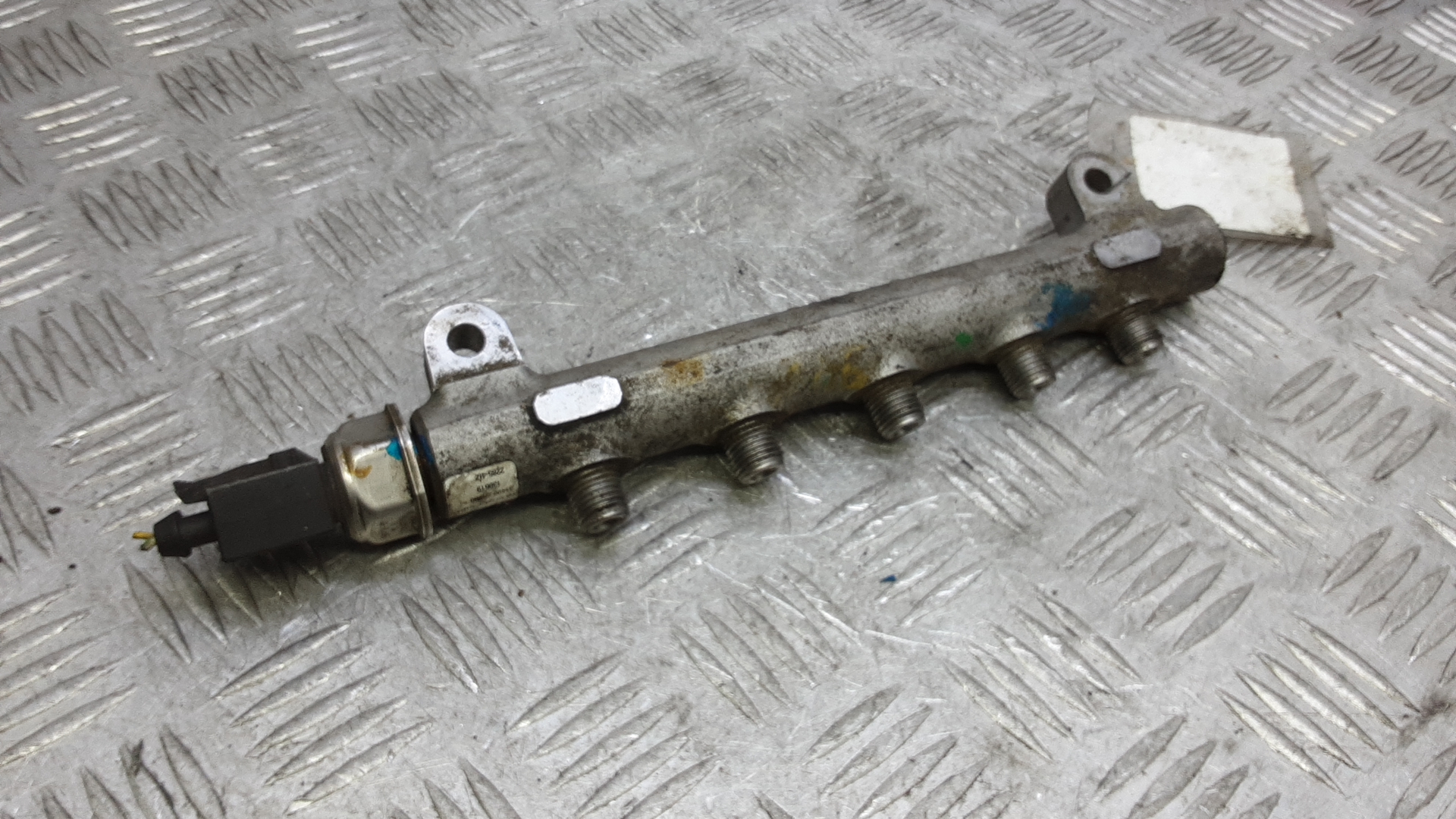 Рейка топливная (рампа)