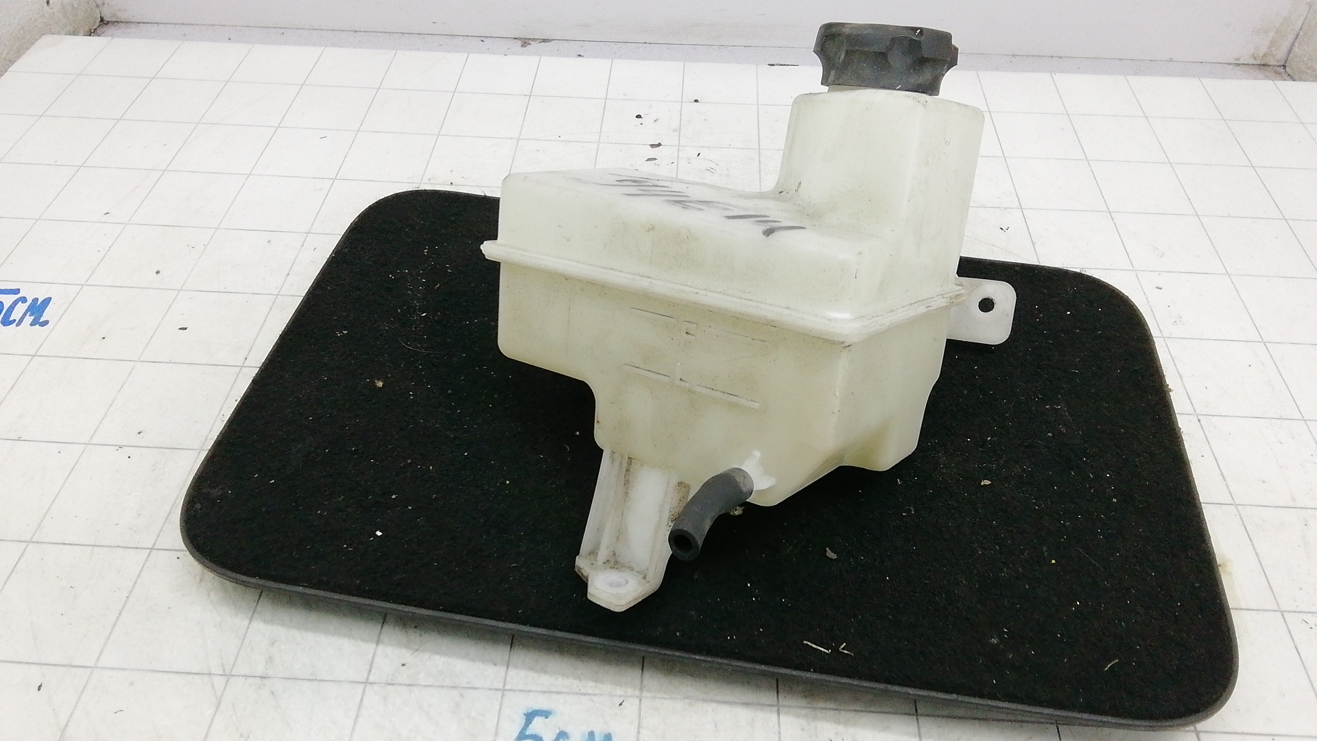 Бачок расширительный