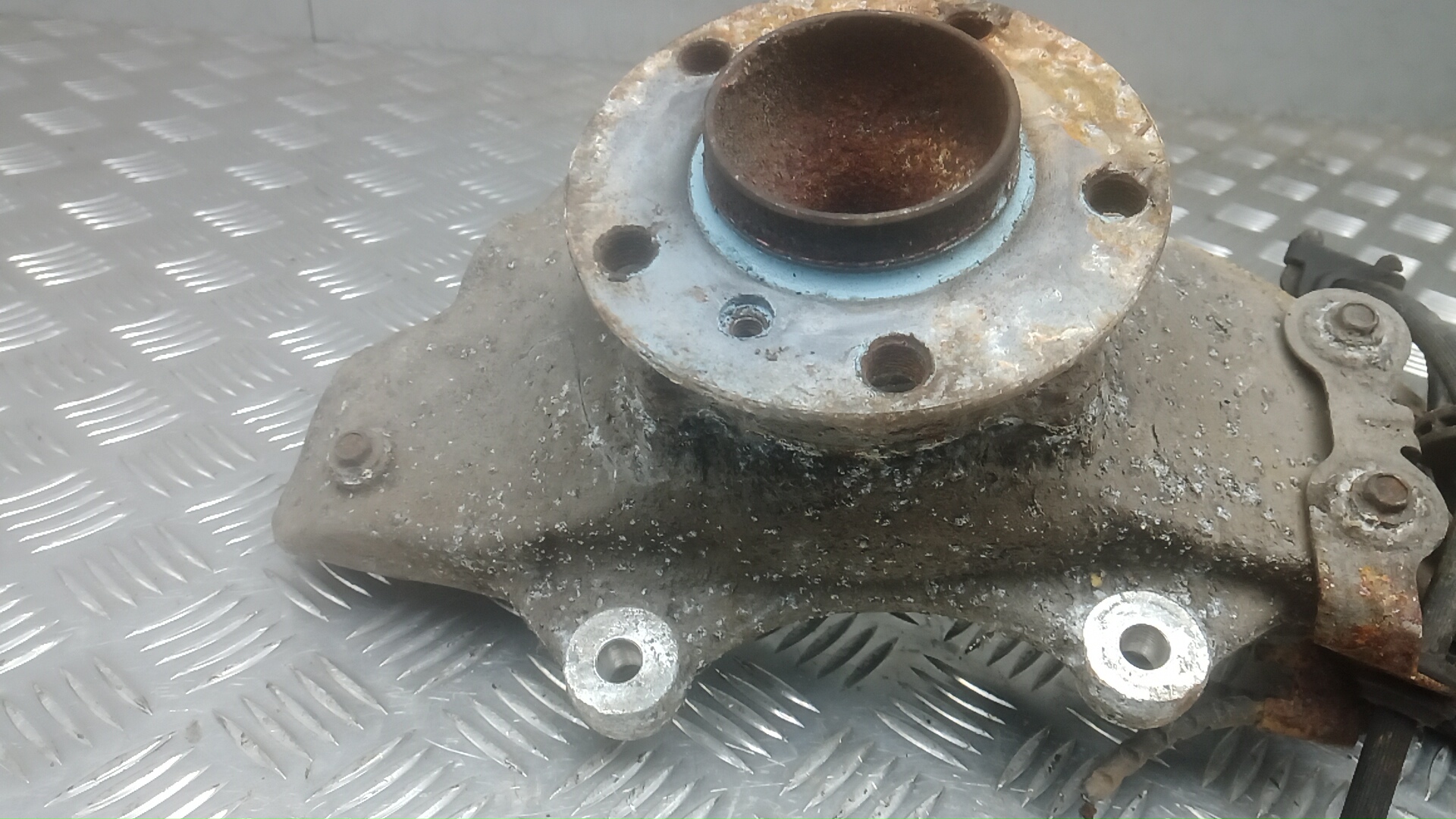 Ступица передняя