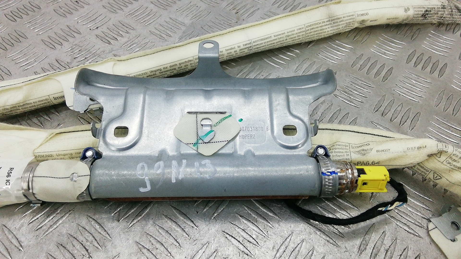 Подушка безопасности боковая (шторка)