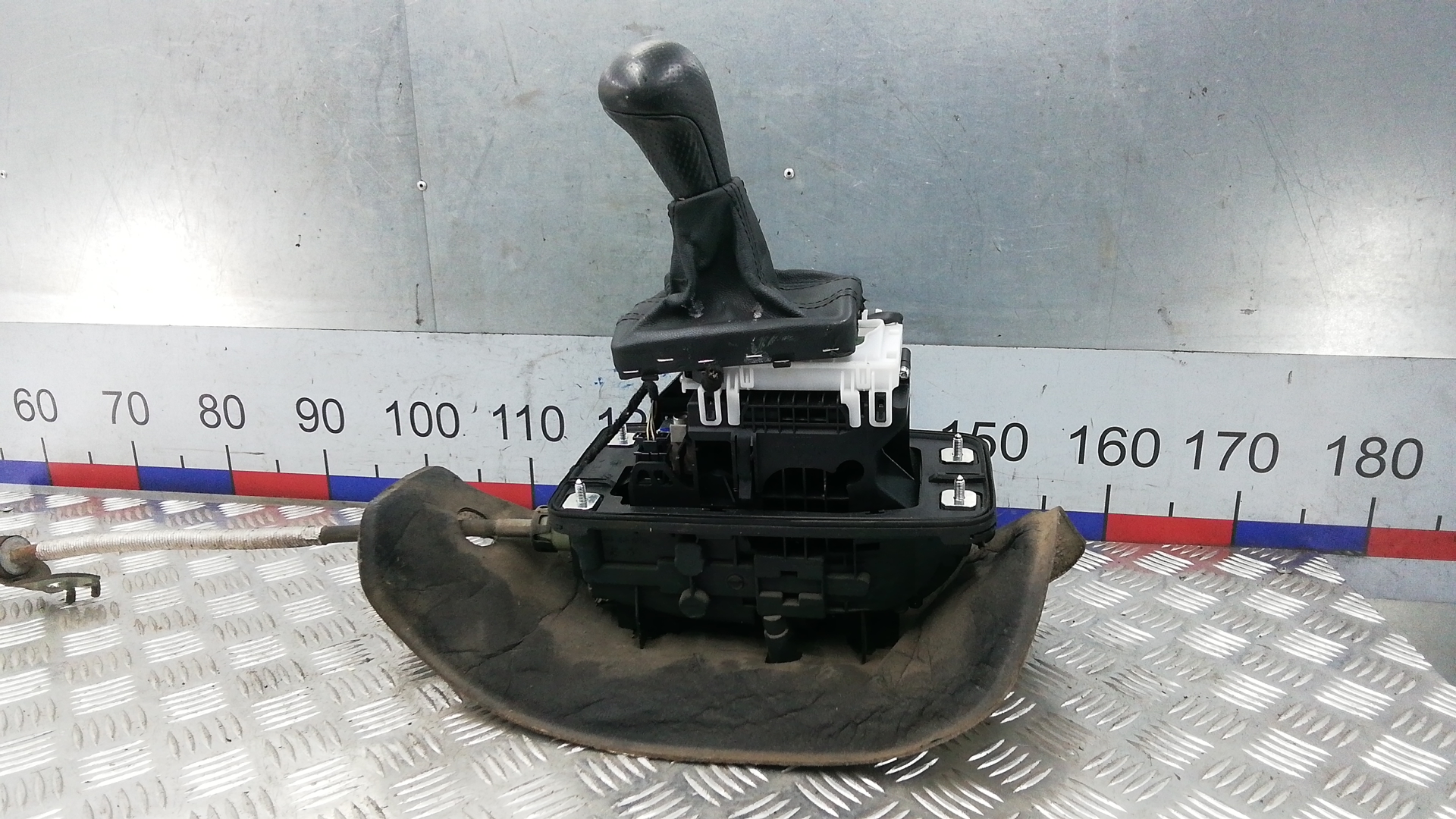 Кулиса МКПП / АКПП