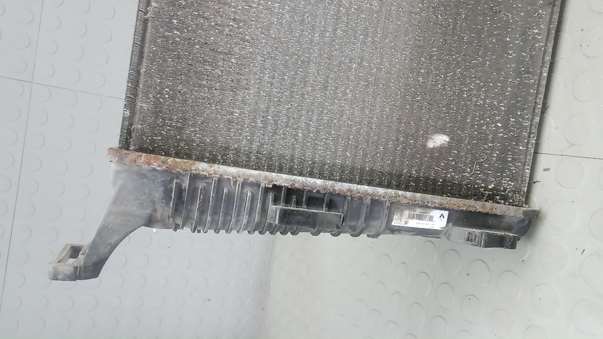 Радиатор охлаждения двигателя основной