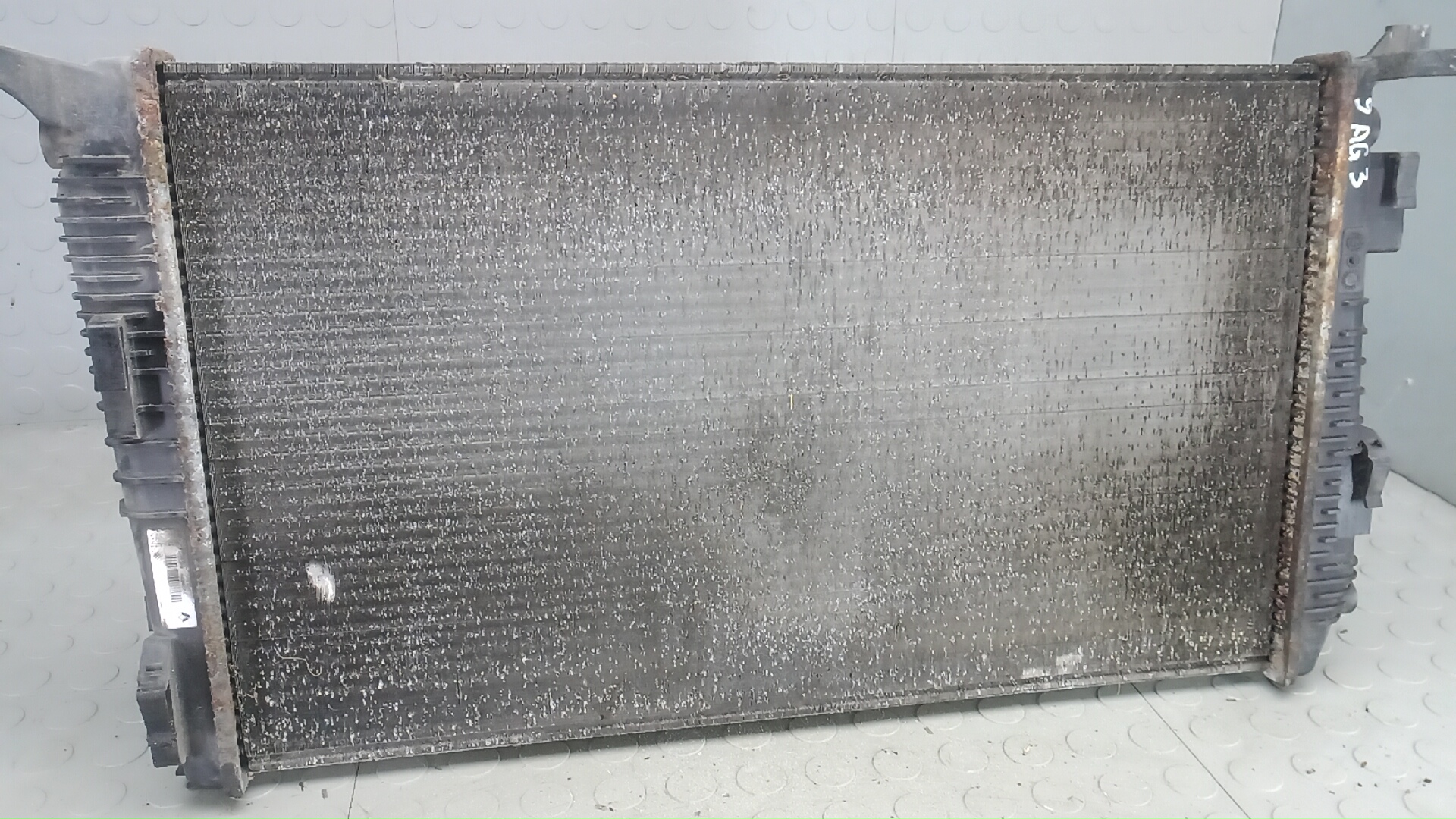 Радиатор охлаждения двигателя основной