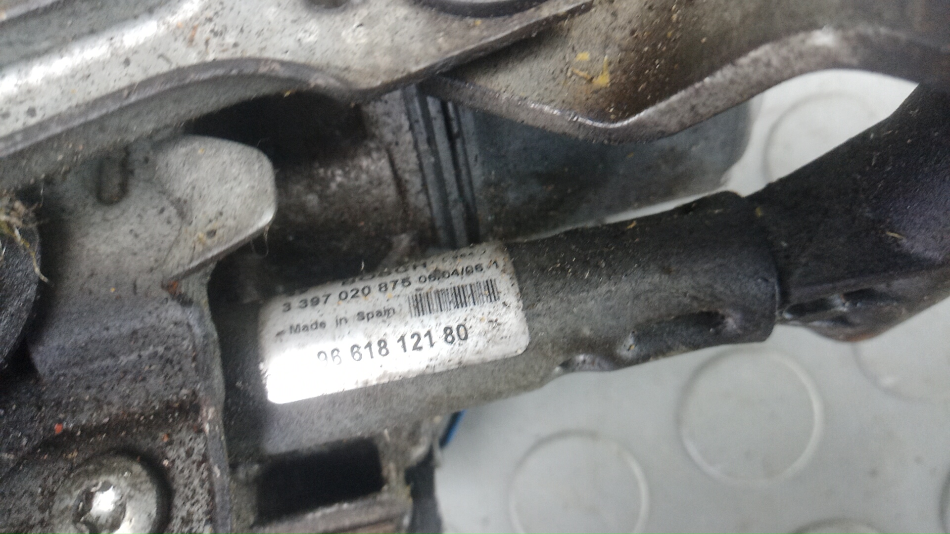 Трапеция стеклоочистителей