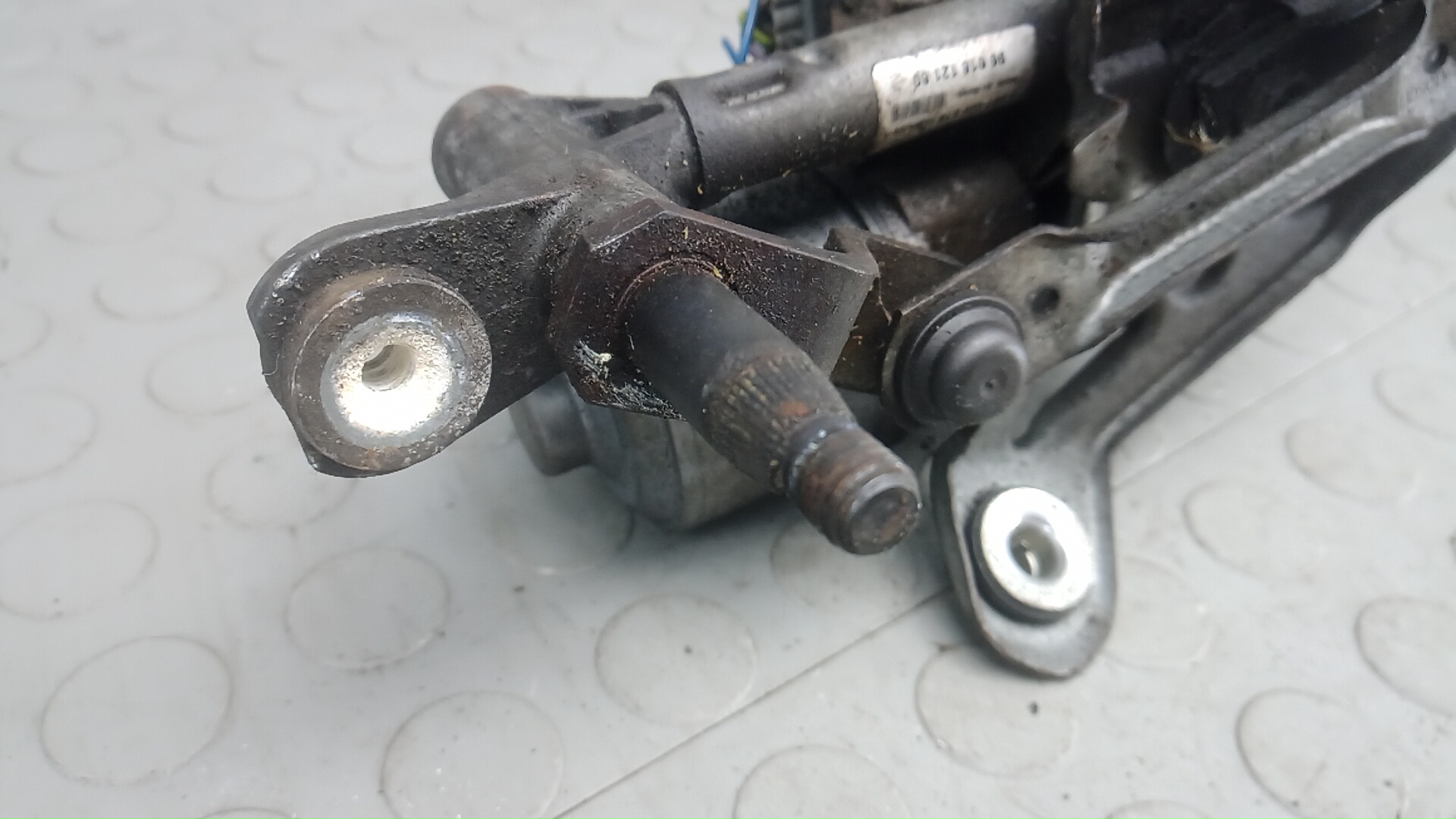 Трапеция стеклоочистителей