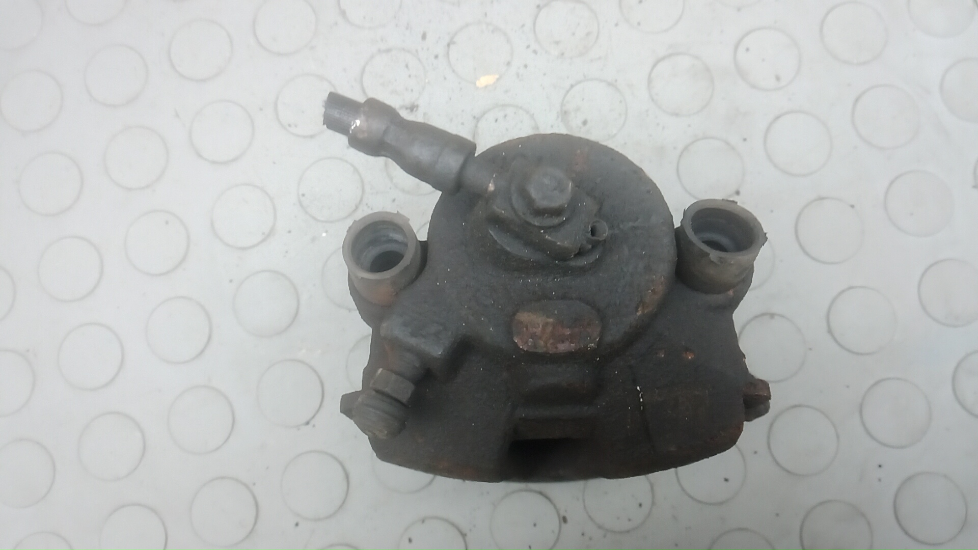 Суппорт передний правый