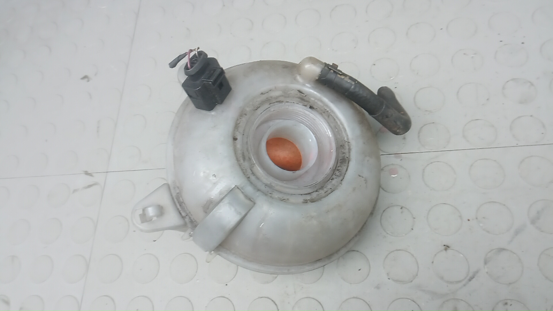 Бачок расширительный