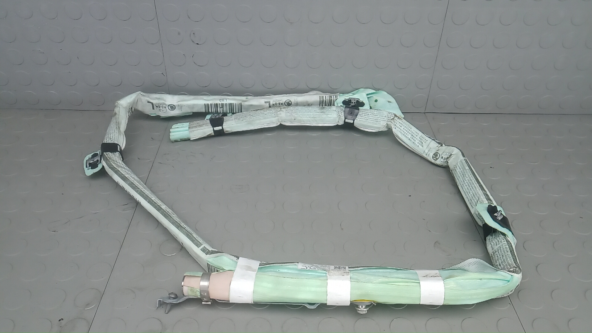 Подушка безопасности боковая (шторка)