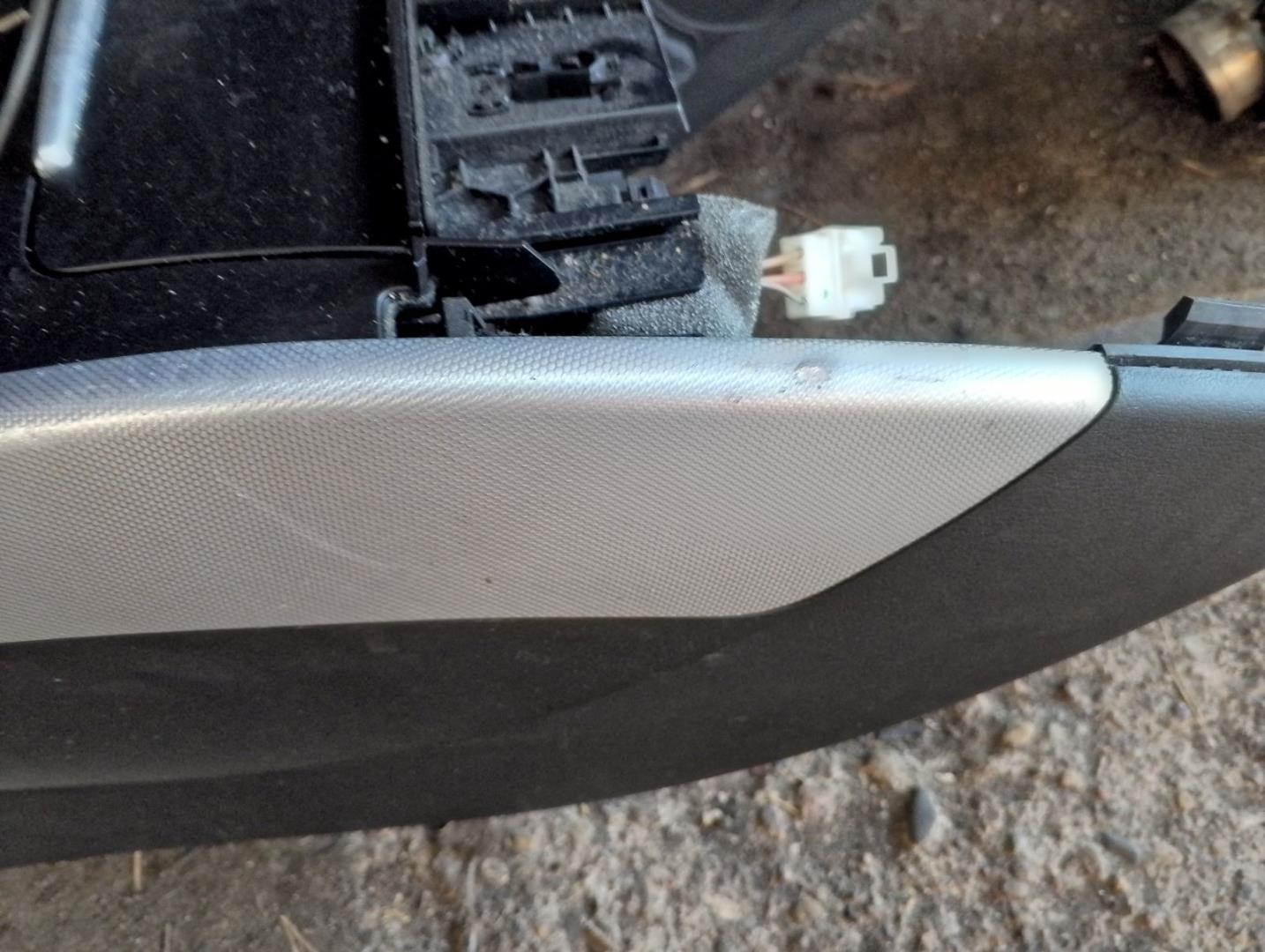 Подлокотник