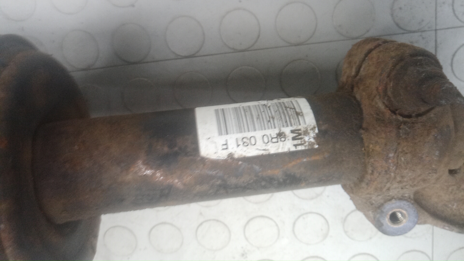 Амортизатор передний правый