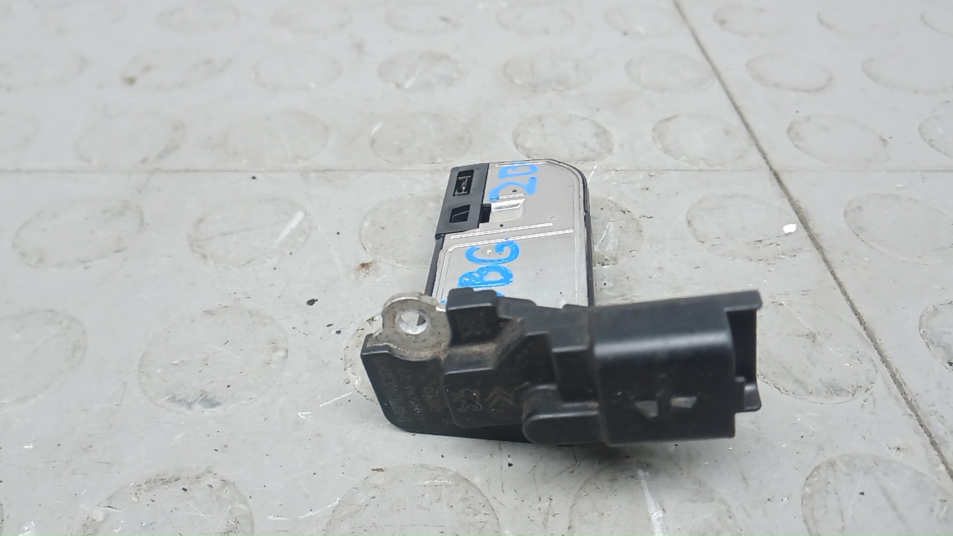 Расходомер воздуха (ДМРВ)